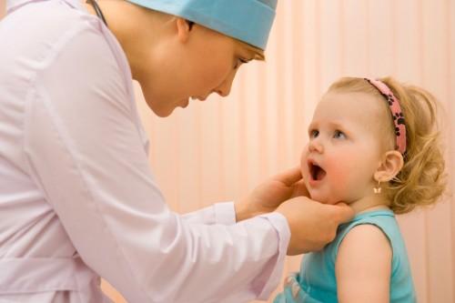 Как лечить аденоиды у ребенка без операции?