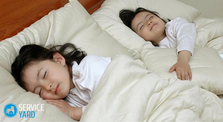 kids-beds-chemical-exposure-organic-mattress